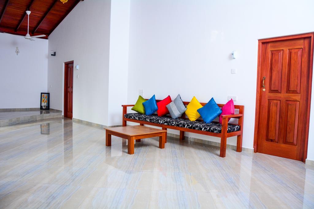 Villa Shanaya Hikkaduwa Exterior photo